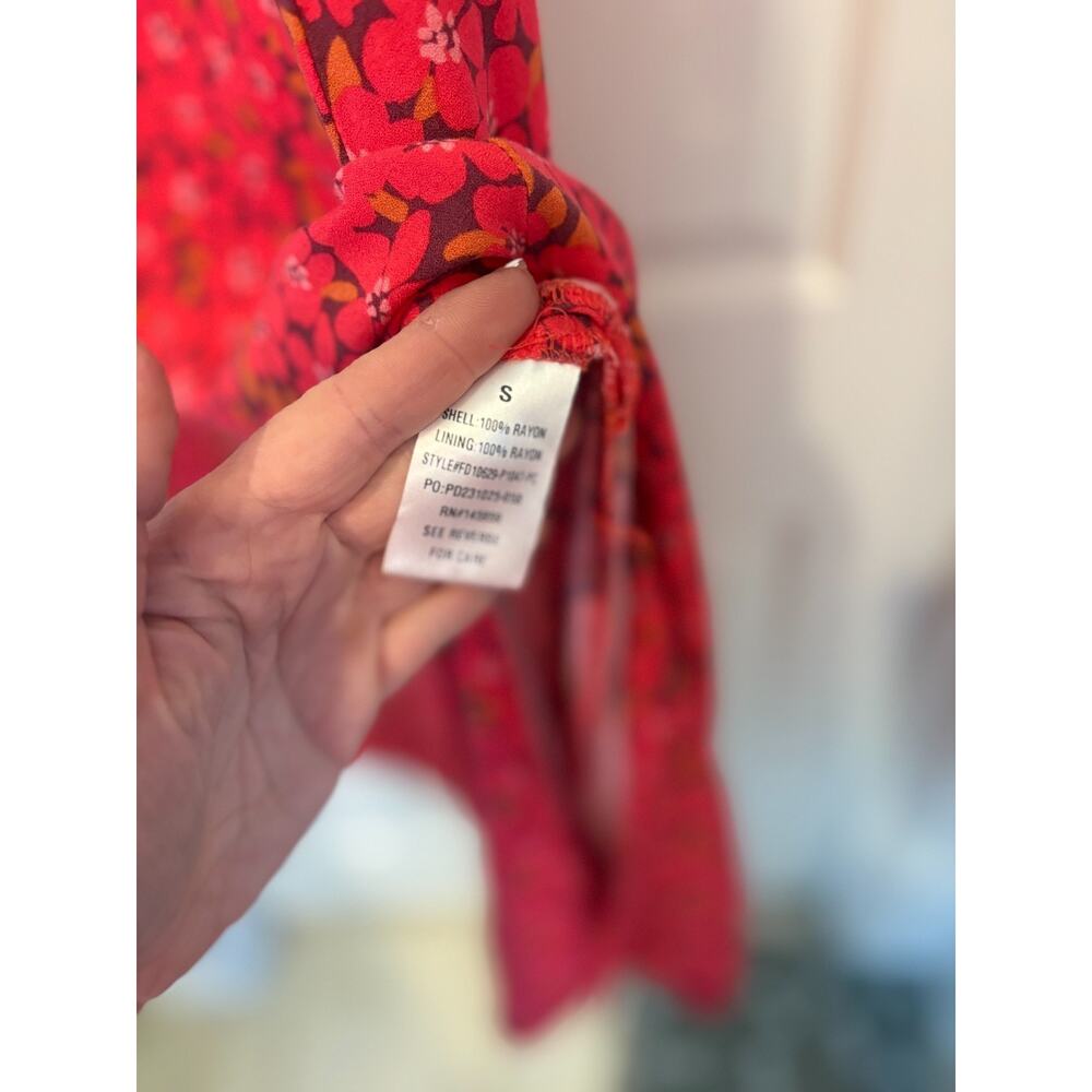 VICI Pink Floral Script Midi Dress Tie Shoulder Straps Sweetheart Neckline S 2-6 - Picture 7 of 7